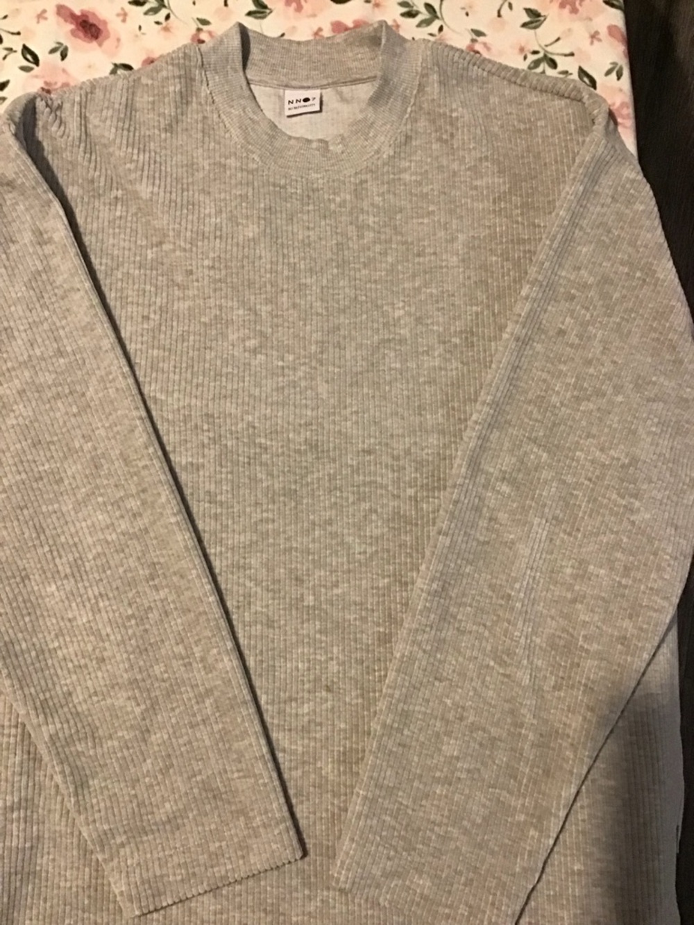 N/A Men's Gray Ribbed Crewneck Sweater